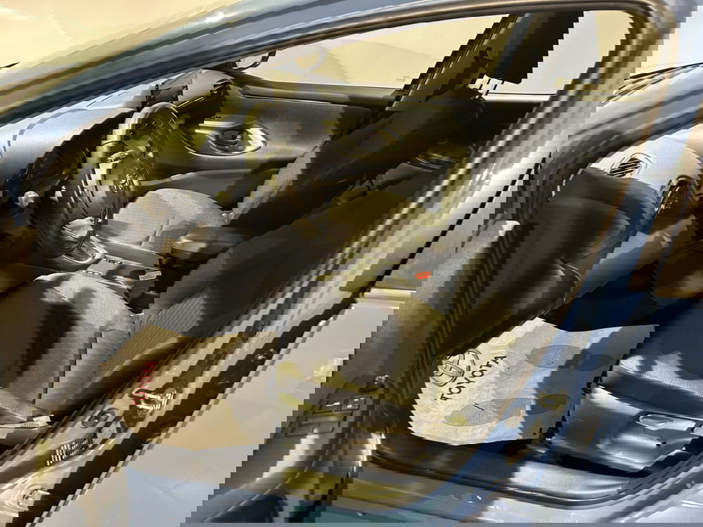 Toyota Yaris usata a Milano (12)