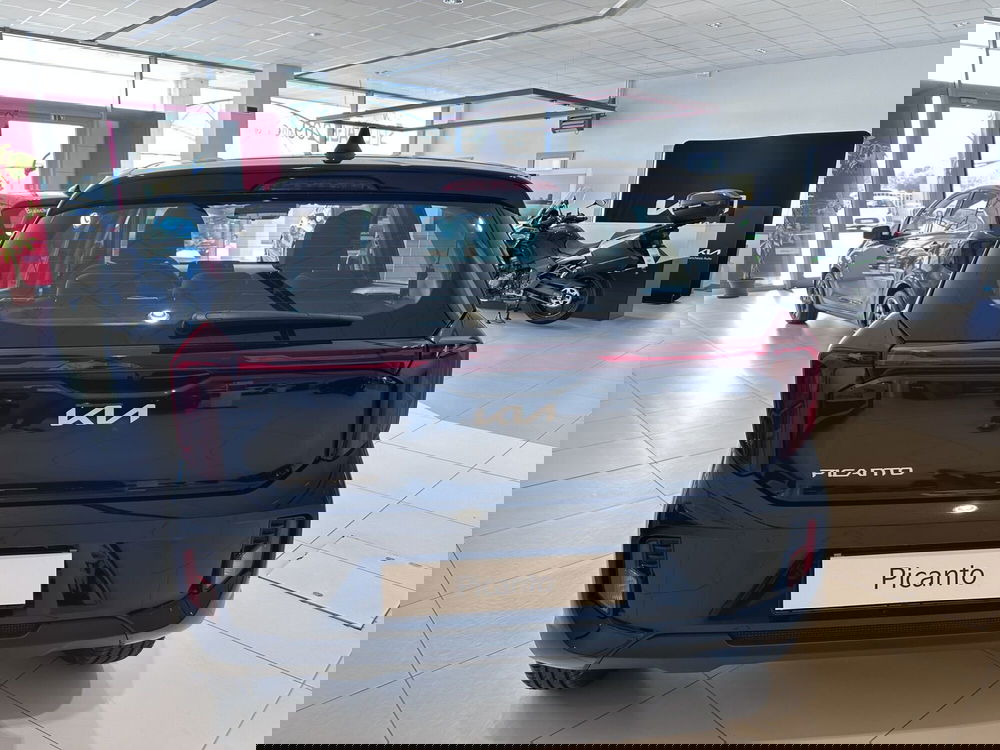 Kia Picanto nuova a Cremona (6)