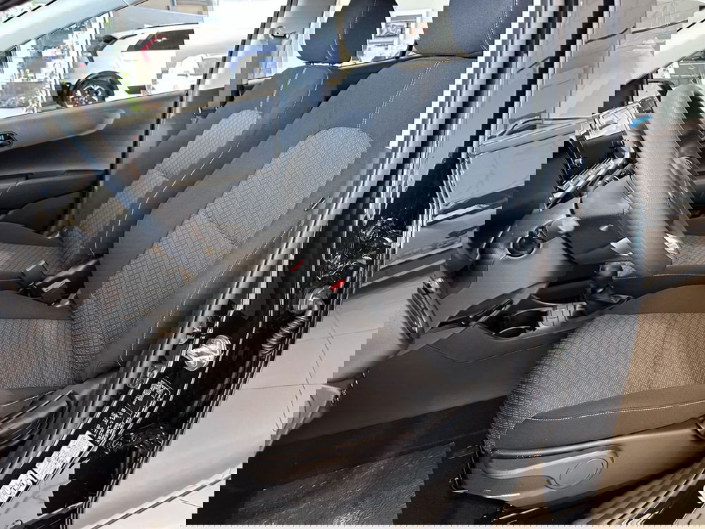 Kia Picanto nuova a Cremona (9)