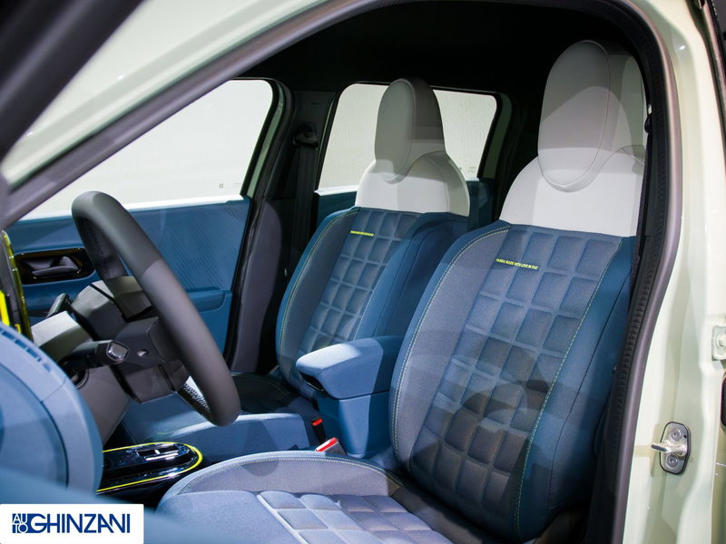 Fiat Grande Panda nuova a Bergamo (10)