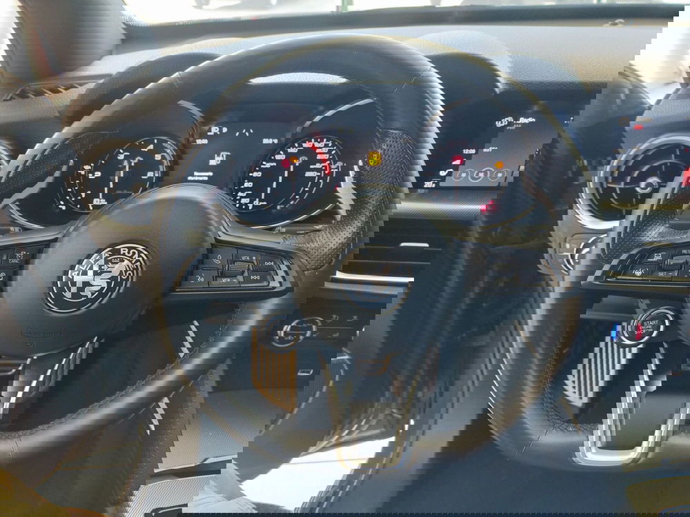 Alfa Romeo Stelvio usata a Reggio Emilia (12)