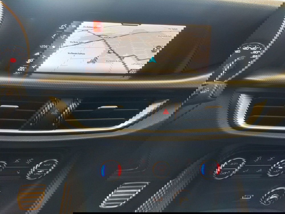 Alfa Romeo Stelvio usata a Reggio Emilia (13)