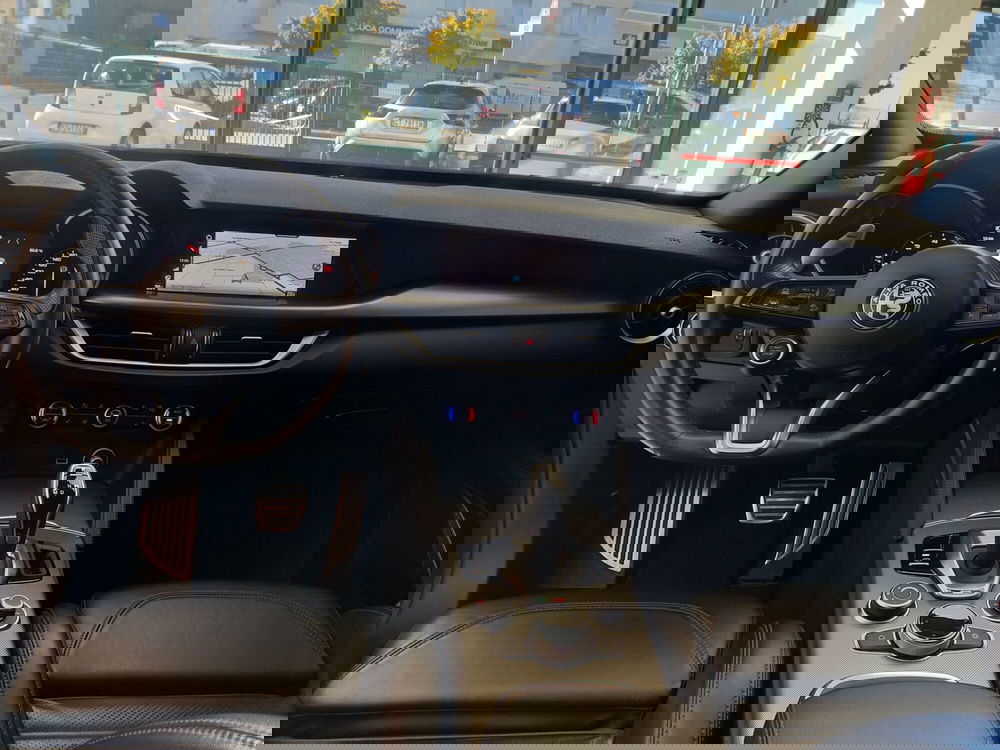 Alfa Romeo Stelvio usata a Reggio Emilia (15)