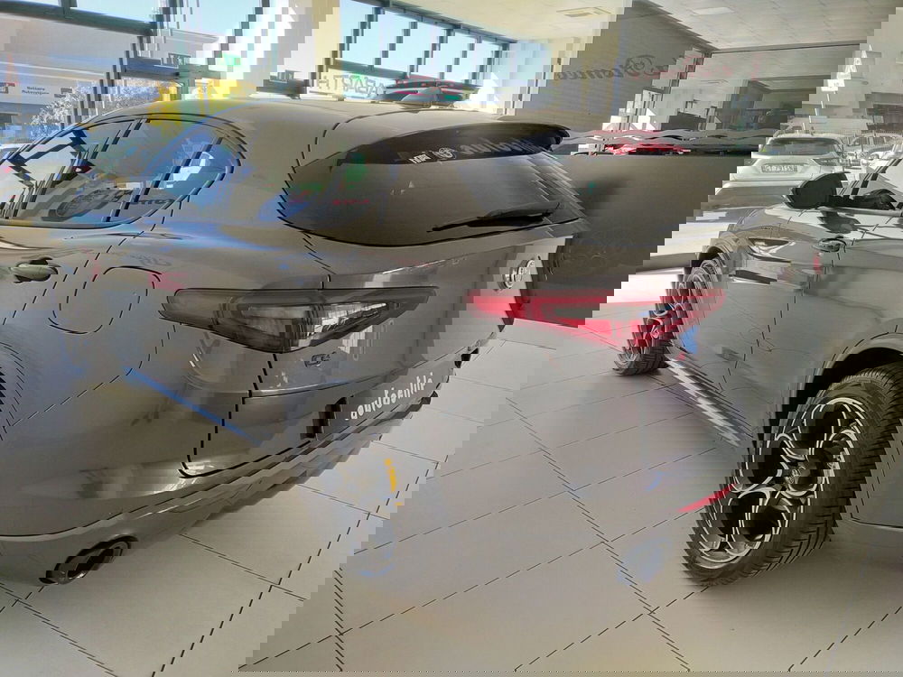 Alfa Romeo Stelvio usata a Reggio Emilia (6)