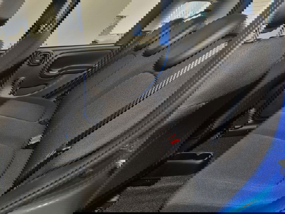 Fiat Panda Cross nuova a Pavia (8)