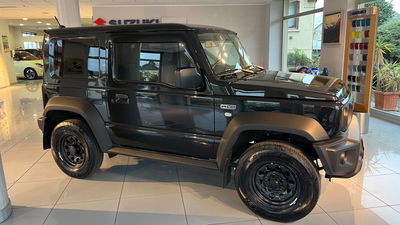 Suzuki Jimny 1.5 5MT Top del 2023 usata a Tortona