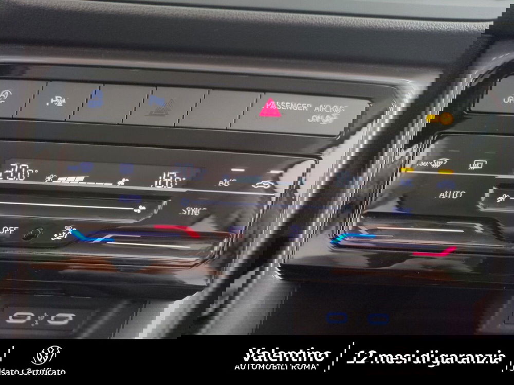 Volkswagen T-Cross usata a Roma (17)