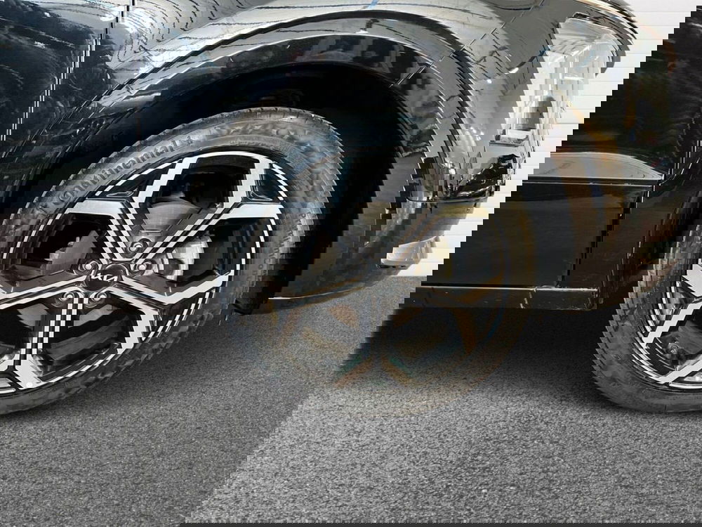 Kia Niro usata a Bari (12)