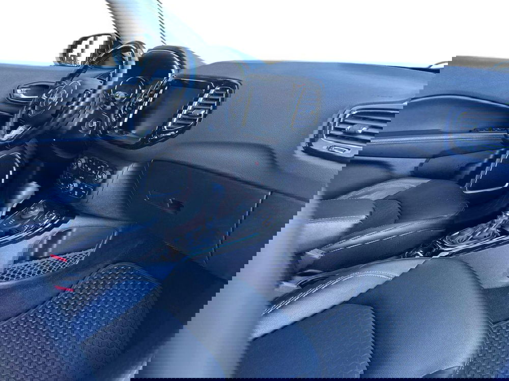 Jeep Compass usata a Bari (15)