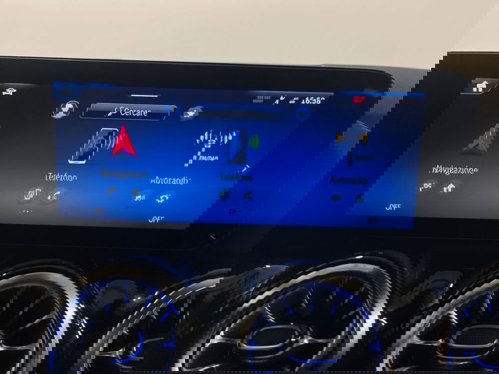 Mercedes-Benz GLA SUV usata a Milano (12)