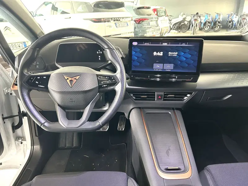 Cupra Born usata a Ferrara (11)