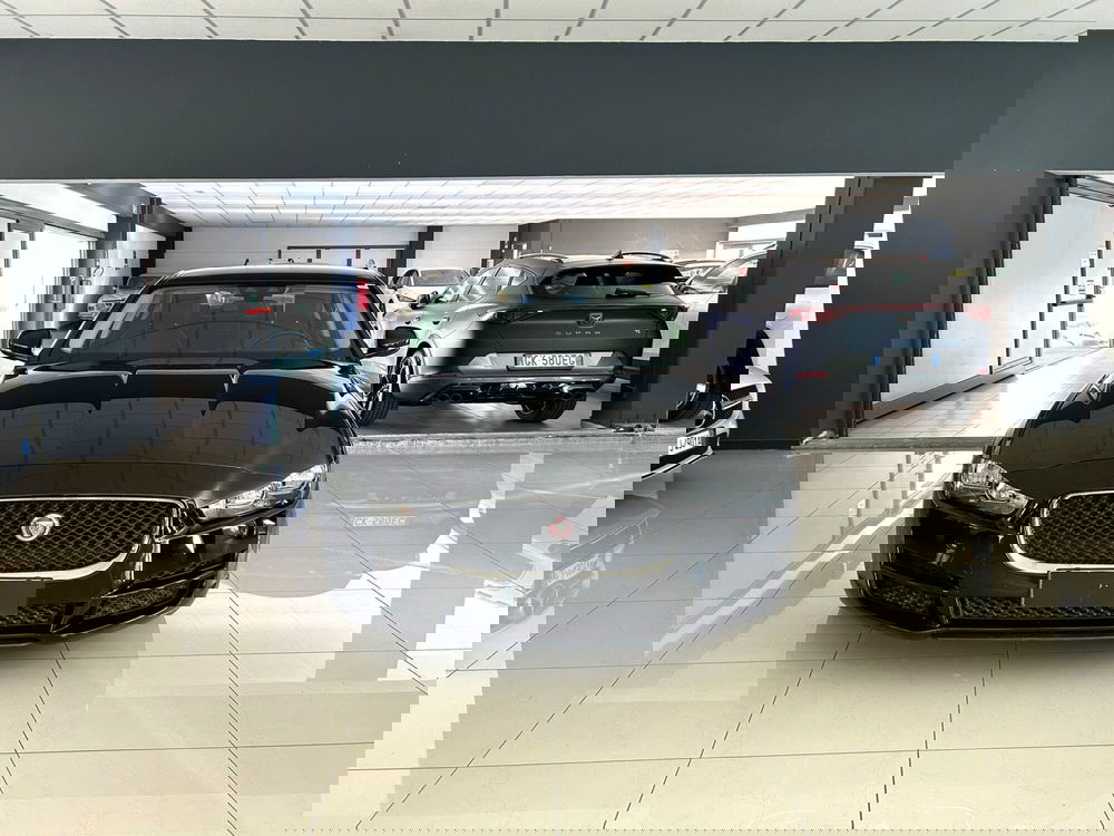 Jaguar XE usata a Ferrara (2)