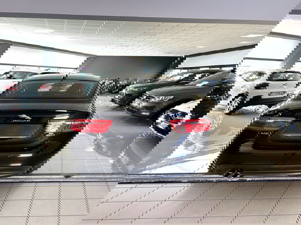 Jaguar XE usata a Ferrara (5)