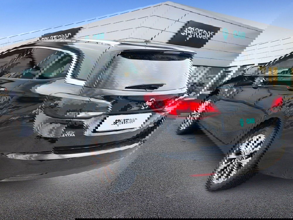 Opel Astra Station Wagon usata a Teramo (4)