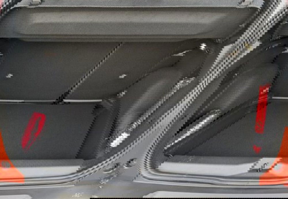 Opel Frontera nuova a Teramo (13)