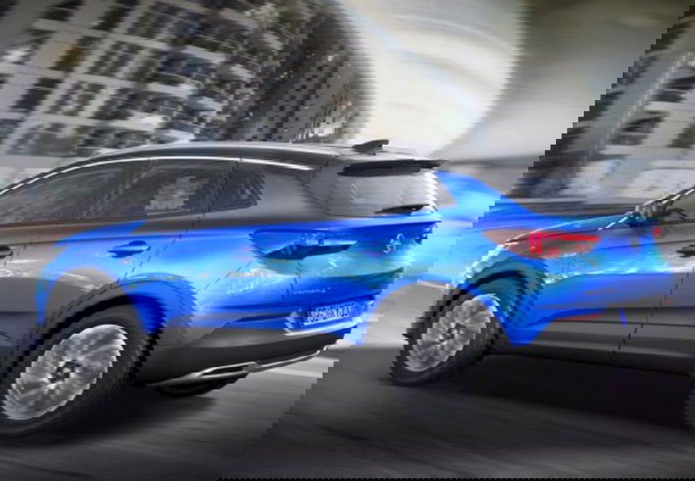 Opel Grandland X usata a Teramo (11)