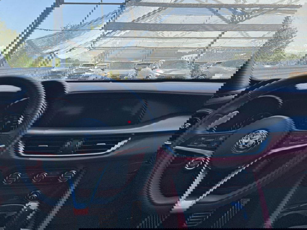 Alfa Romeo Stelvio usata a Teramo (10)