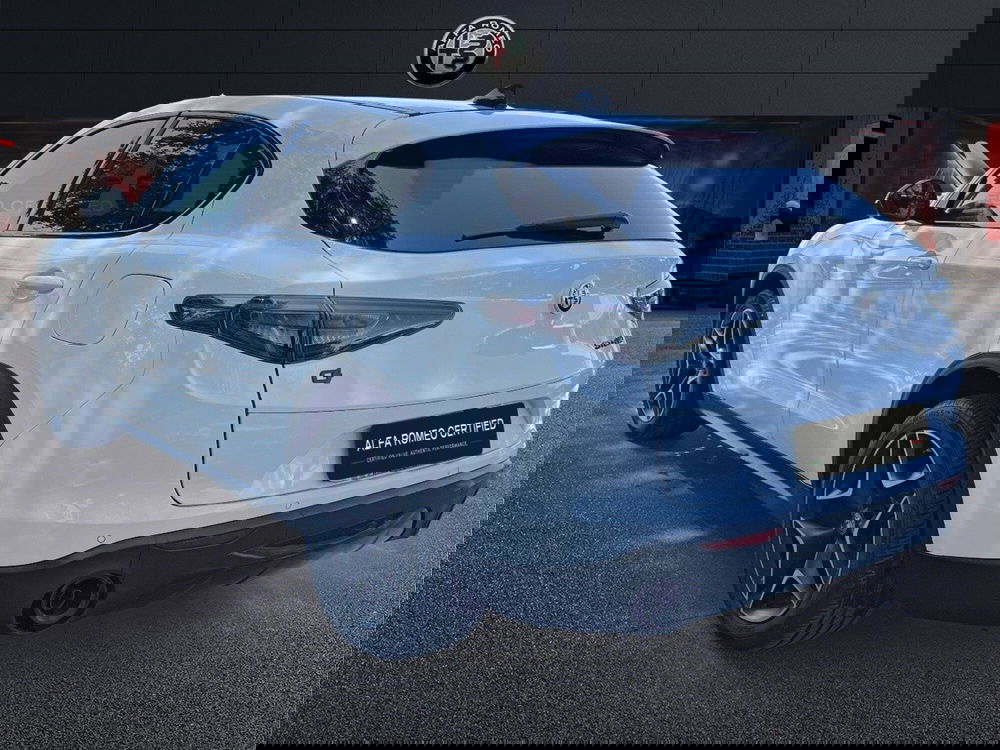 Alfa Romeo Stelvio usata a Teramo (5)