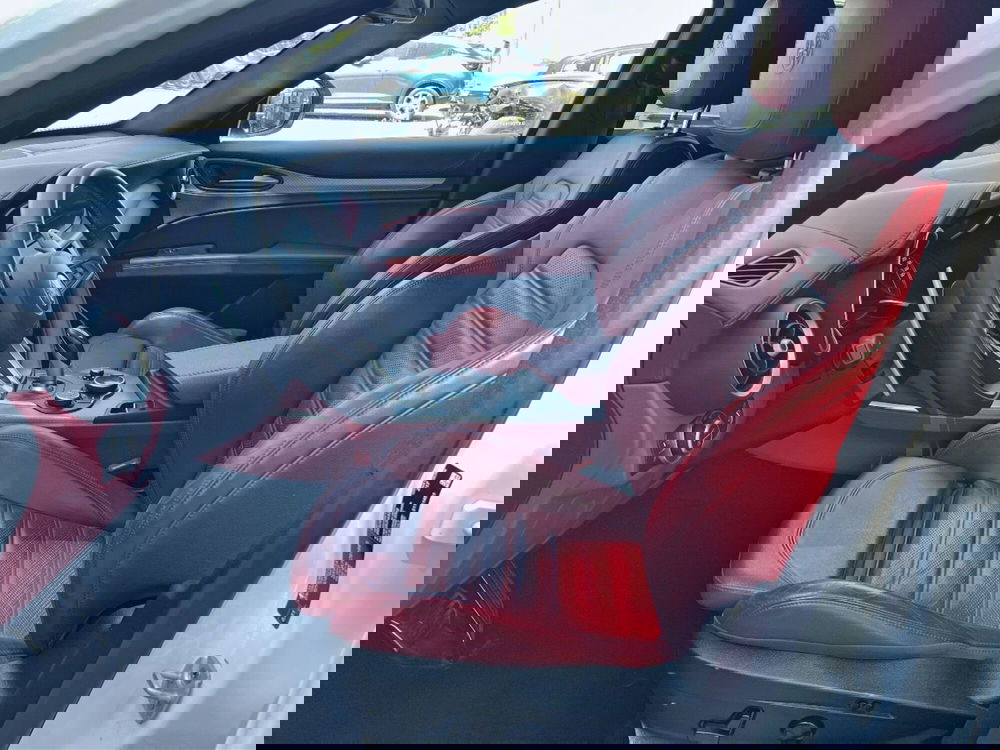 Alfa Romeo Stelvio usata a Teramo (7)