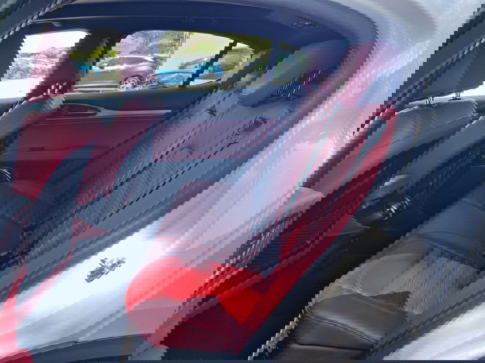 Alfa Romeo Stelvio usata a Teramo (8)