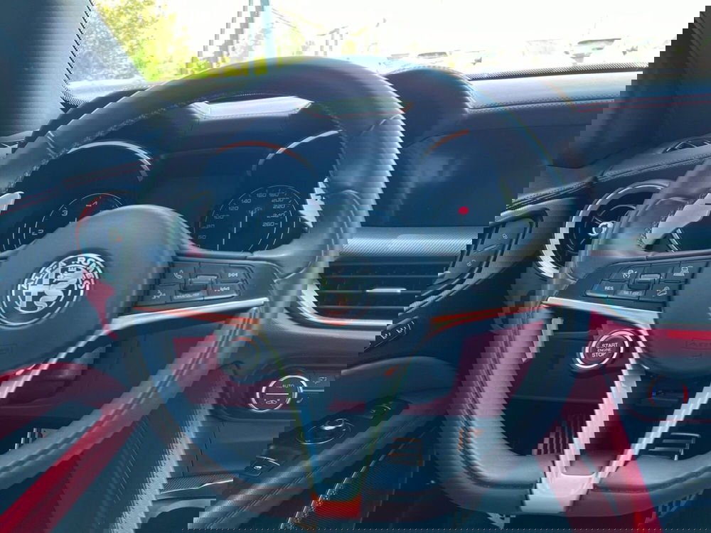 Alfa Romeo Stelvio usata a Teramo (9)