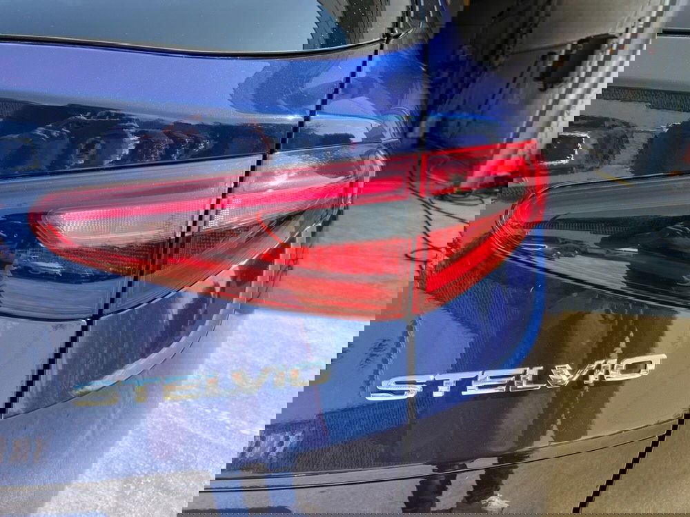 Alfa Romeo Stelvio usata a Teramo (2)