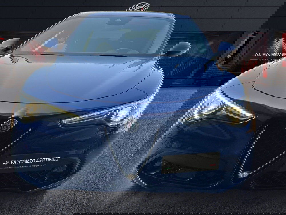 Alfa Romeo Stelvio usata a Teramo (4)