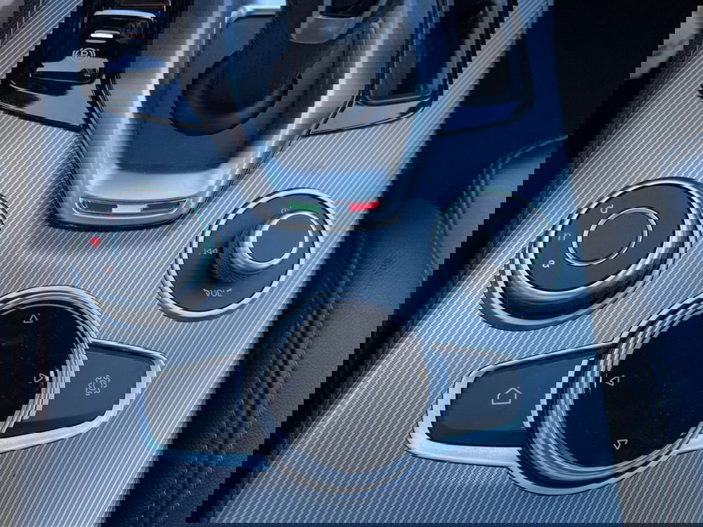 Alfa Romeo Stelvio usata a Pescara (12)