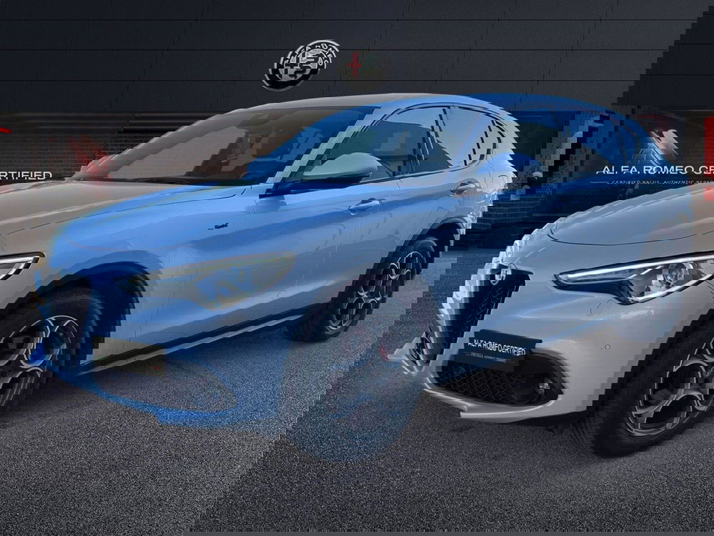 Alfa Romeo Stelvio usata a Pescara (2)