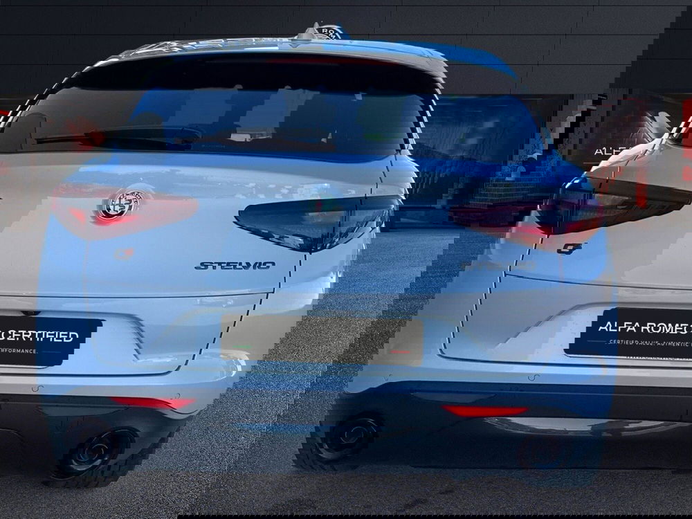 Alfa Romeo Stelvio usata a Pescara (5)