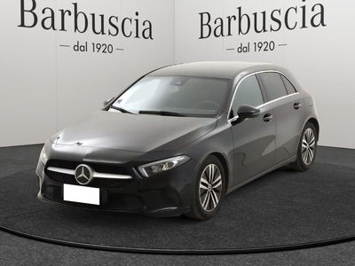 Mercedes-Benz Classe A 180 d AMG Line Premium Plus auto del 2019 usata a Mozzagrogna