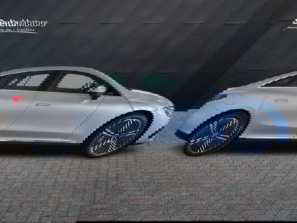 Mercedes-Benz EQE nuova a Rimini (3)