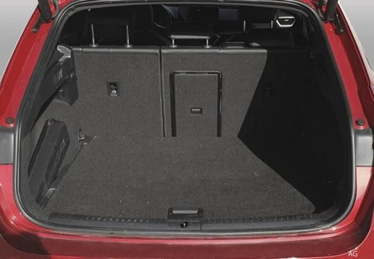 SEAT Leon ST nuova a Siena (13)