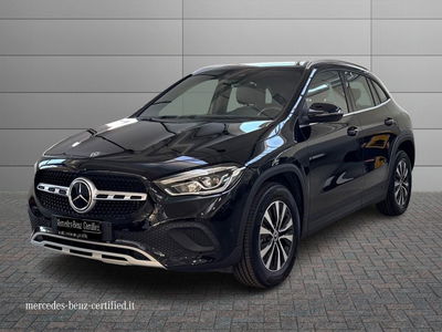 Mercedes-Benz GLA SUV 250 e phev Business Extra auto del 2022 usata a Rimini