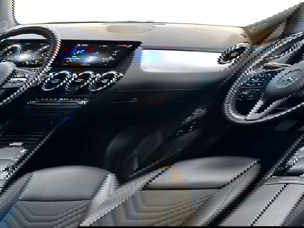 Mercedes-Benz GLA SUV usata a Rimini (10)