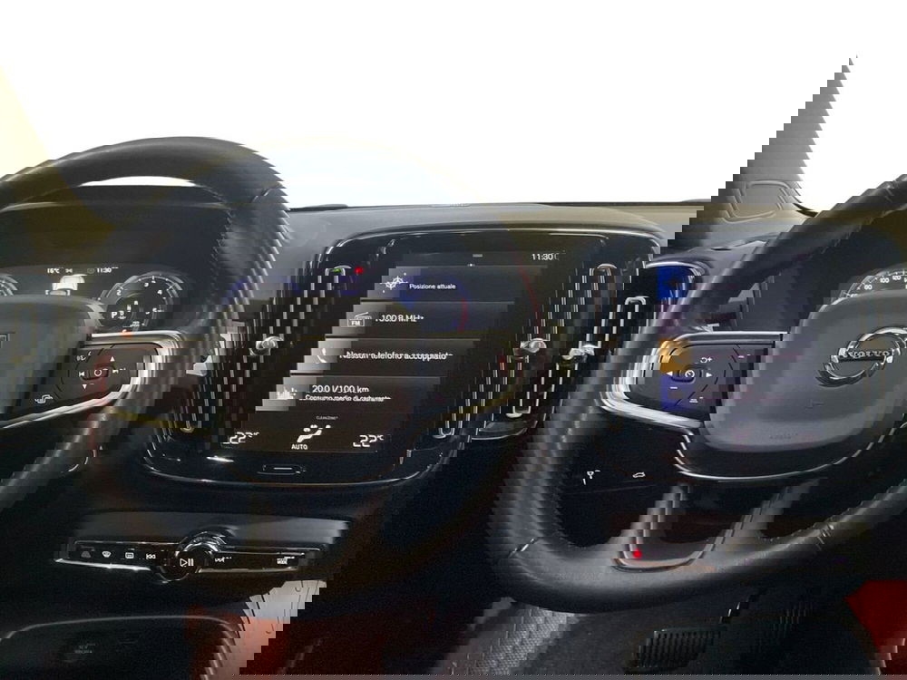 Volvo XC40 usata a Macerata (11)