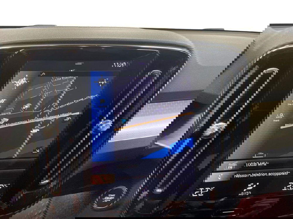 Volvo XC40 usata a Macerata (15)