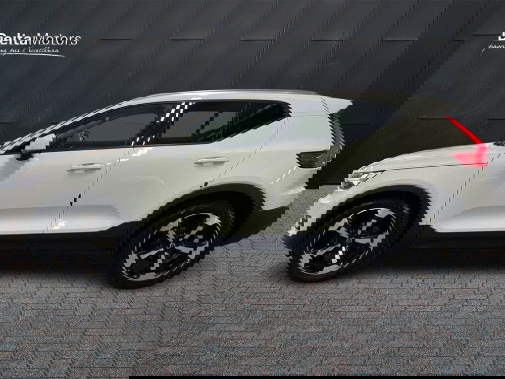 Volvo XC40 usata a Macerata (4)