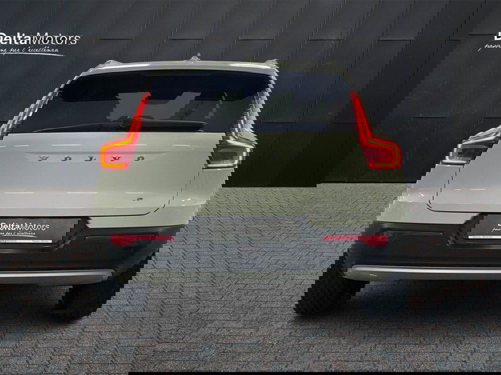 Volvo XC40 usata a Macerata (6)