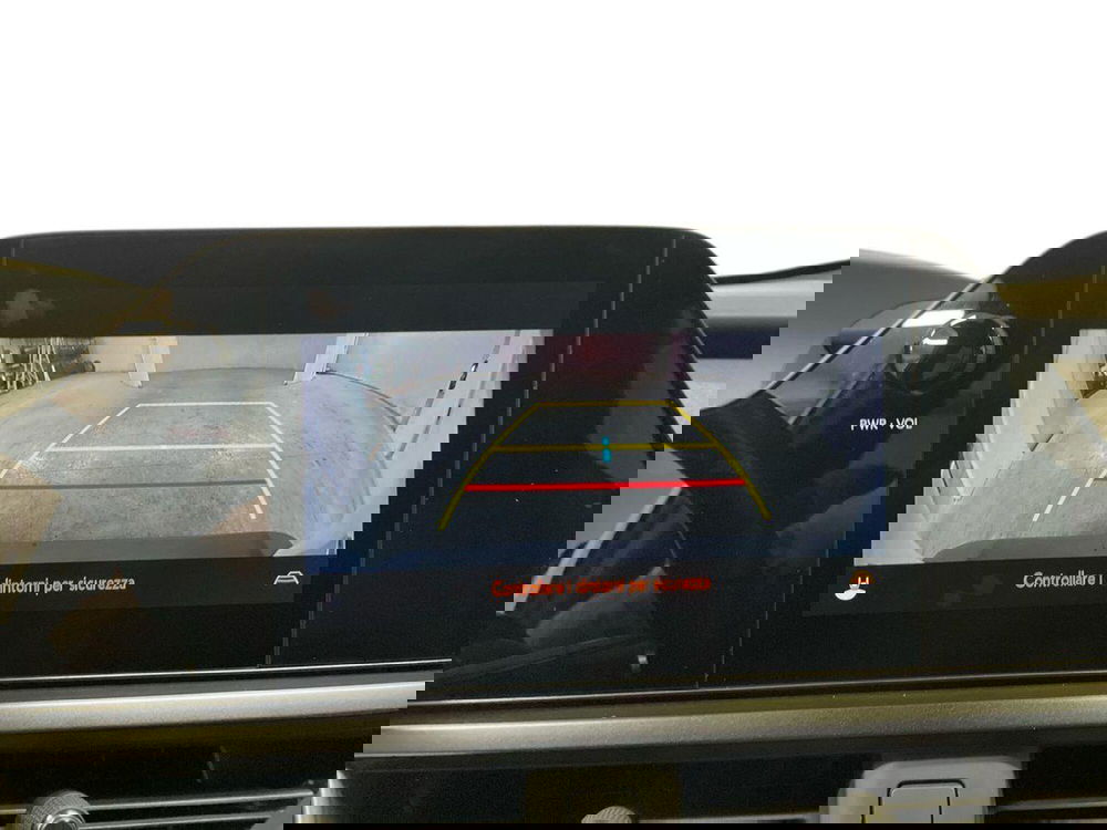 Lexus UX usata a Macerata (15)