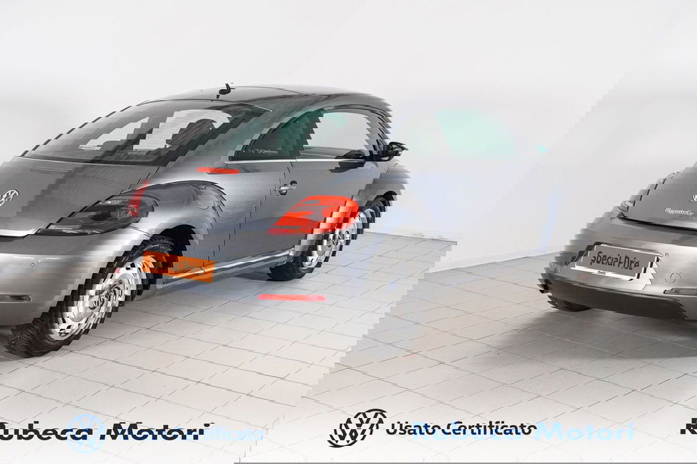 Volkswagen Maggiolino Cabrio usata a Perugia (4)