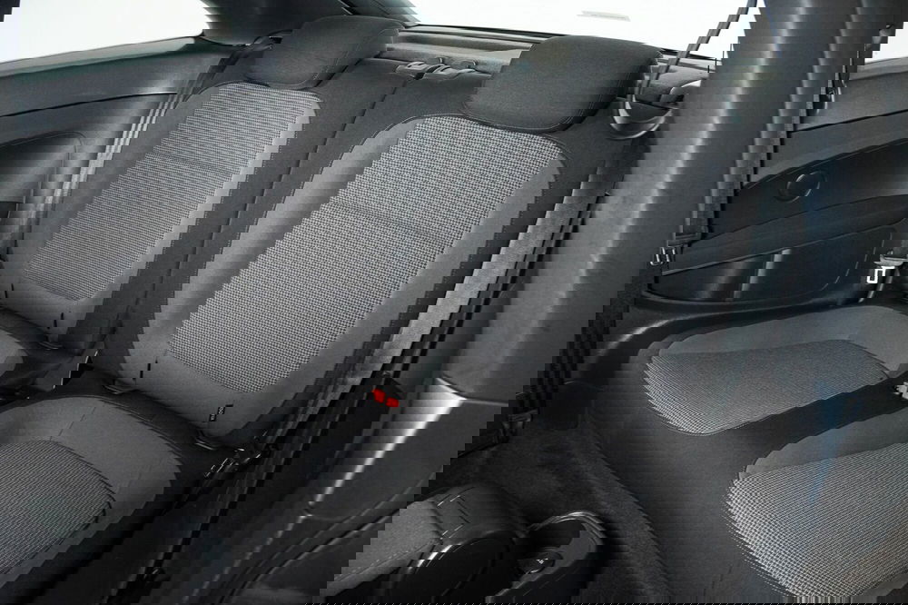 Volkswagen Maggiolino Cabrio usata a Perugia (9)