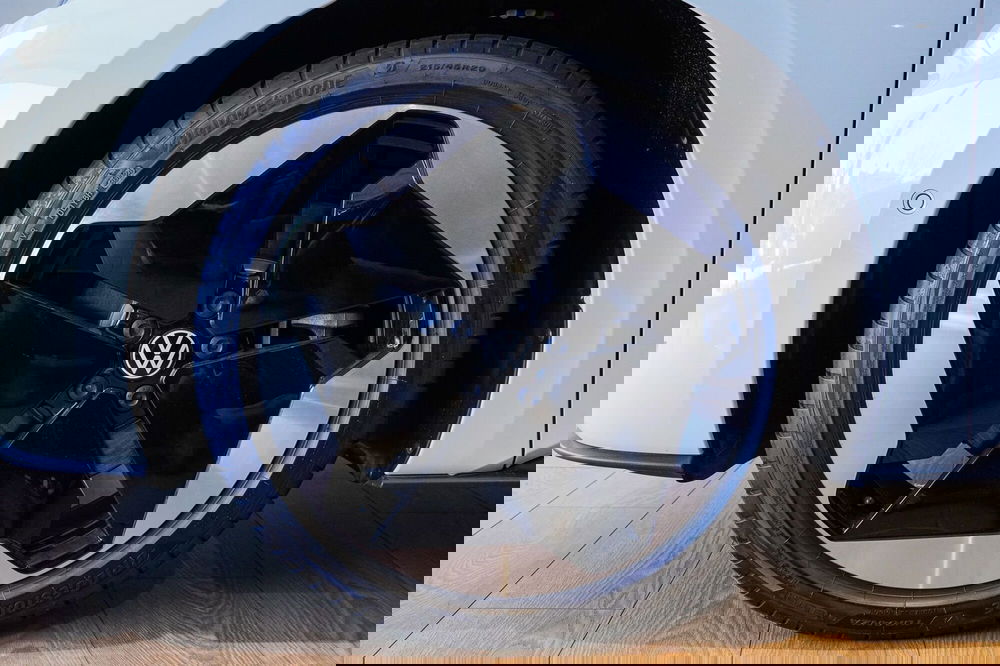 Volkswagen ID.3 nuova a Perugia (5)