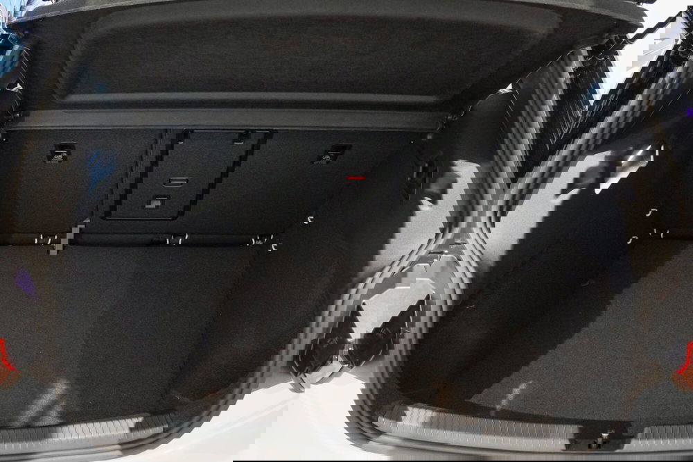 Volkswagen ID.3 nuova a Perugia (6)