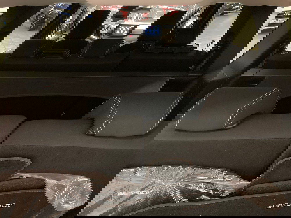 Dacia Jogger usata a Brescia (19)