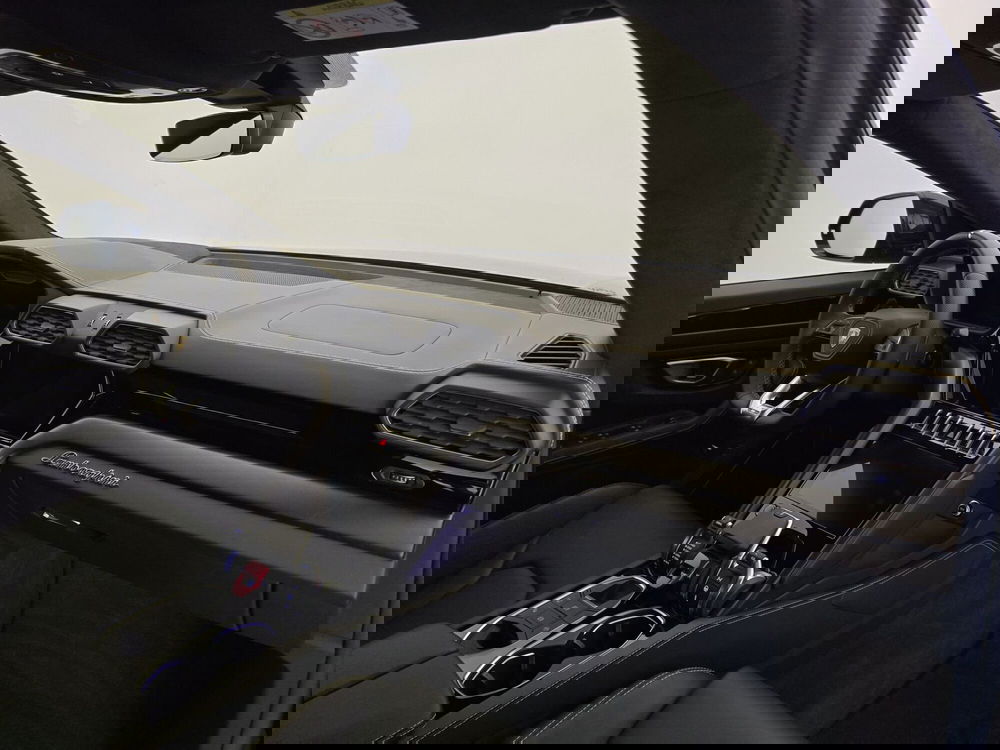 Lamborghini Urus usata a Bologna (11)