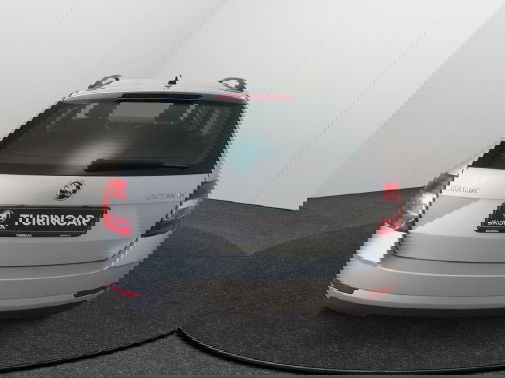 Skoda Octavia Station Wagon usata a Torino (5)