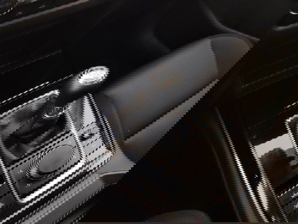 Mazda CX-30 usata a Massa-Carrara (11)