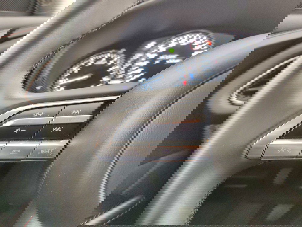 Mazda CX-30 usata a Massa-Carrara (15)