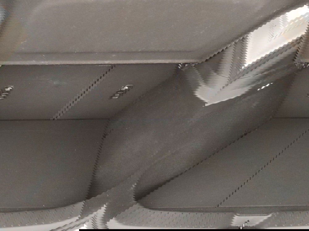 Mazda CX-30 usata a Massa-Carrara (17)